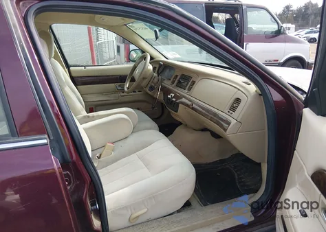 2006 Mercury Grand Marquis Gs z USA, uszkodzony, nr VIN 2MEFM74V86X628507